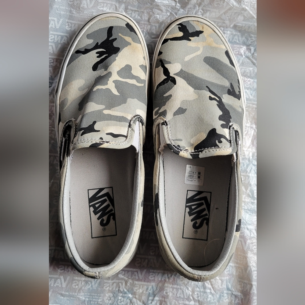 Camo Van's Grey/ White